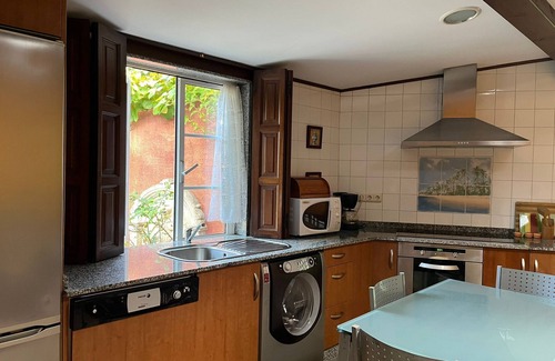 Carcacia House | Casa Do Caseiro-Near Santiago de Compostela