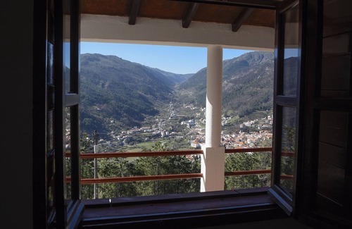 Manteigas Cottage | Casa do Cerro da Correia - Local Lodge in Manteigas
