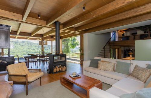 Gatao House | Casa do Cipreste em Amarante