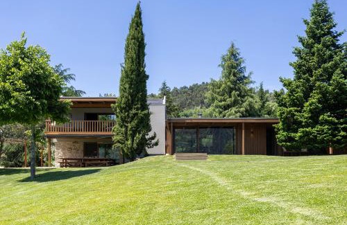 Gatao House | Casa do Cipreste em Amarante