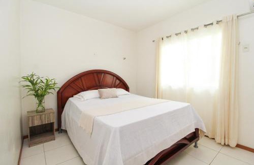 Ananindeua House | Casa do Curió Dourado