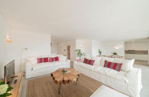 Santa Maria Maior Villa | CASA DO MIRADOURO 5 by Heart of Funchal