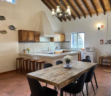 Faial Da Terra House | Casa do Moinho