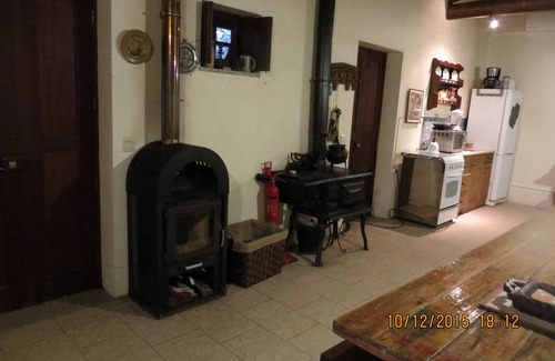 Espinho House | CASA DO MOINHO, rural, farmhouse, 4 kms from the Sea up to 10 people