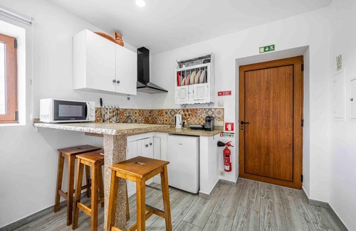 Mondim de Basto House | casa do penedo, house