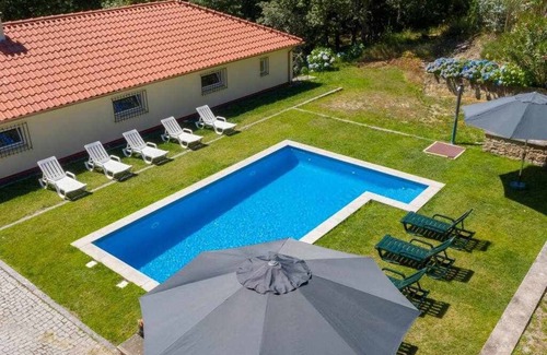 Celorico de Basto House | Casa do Pioledo (Camélias de Basto-Turismo Rural)
