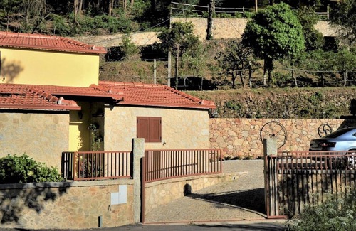 Sever do Vouga Cottage | Casa do Ribeiro/Quinta da Costeira AL 80 388 Complete rental with pool.