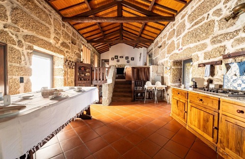 Vieira do Minho House | Casa do Souto Vieira do Minho - Casa Rural com piscina by House and People