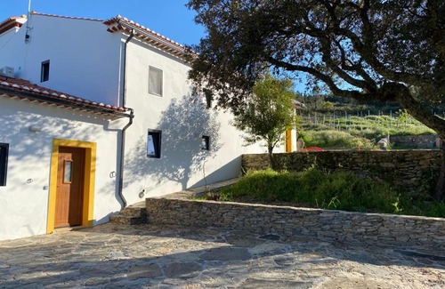 Reveladas House | Casa do Vale