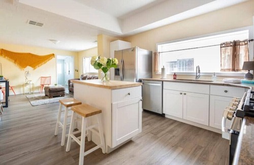 Old Town House | Casa Doce: 1916 home between Old Town & Downtown