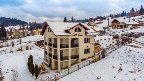 Vatra Dornei House | Casa Doina