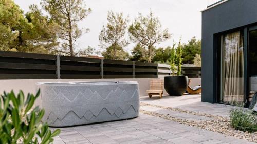 Srima Villa | Casa Domina with sauna and whirlpool only 200 meters from the beach