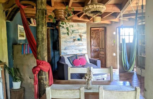 Punta Negra House | Casa Domo de barro en Punta Negra, Uruguay