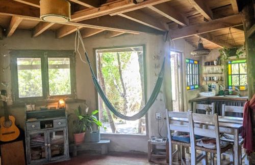 Punta Negra House | Casa Domo de barro en Punta Negra, Uruguay