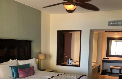 El Medano Ejidal Apartment | Casa Dorada- Fantastic luxury two bedrooms ocean view apartment at Casa Dorada.