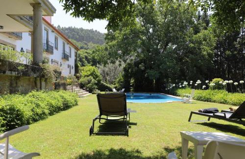 Facha Villa | Casa dos Macieis on Santiago's Way - Stay at the entirety or separate wing of the Main House, or the entire Guesthouse & Optional Agritourism