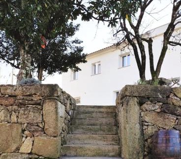 Moncao House | Casa dos Picoutos AL