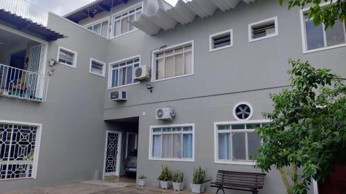 Vargas House | Casa e Ateliê de pintura Neiva Mario