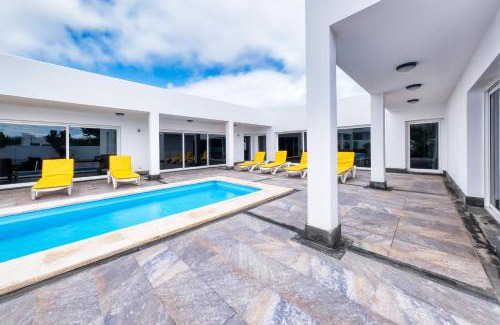 Charco del Palo House | Casa Eden - Naturist area, Private Pool and BBQ By Lanzarote Vacation Homes