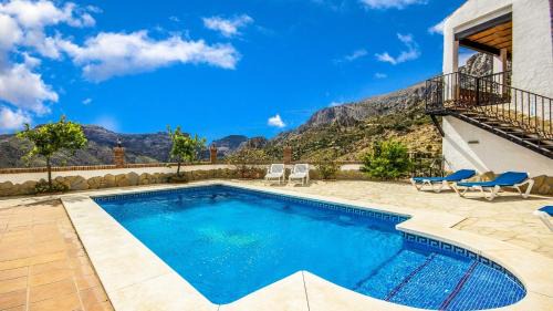 Alora Villa | Casa El Algarrobo Alora by Ruralidays