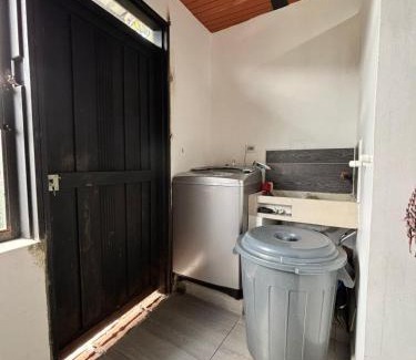 Robledo Apartment | Casa el balcón bonito