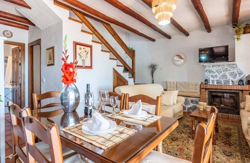 Benalauria Villa | Casa El Carril Benalauría by Ruralidays