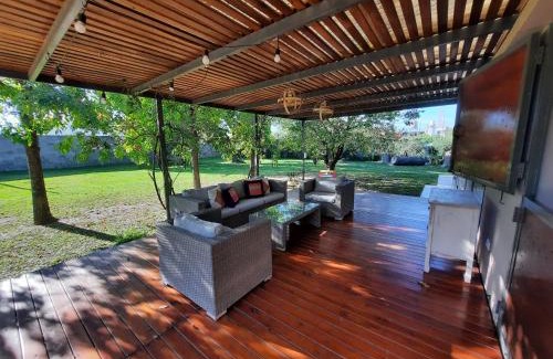 San Pedro House | Casa El Cerezo con gran parque y pileta