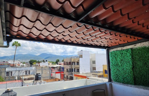 Centro de la Ciudad House | Casa El Colibrí