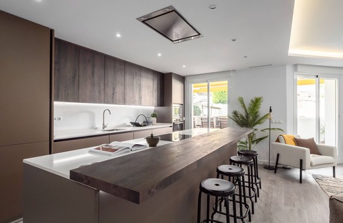 Nueva Andalucia Apartment | Casa El Dorado - Modern 3 Bed in Golf Valley