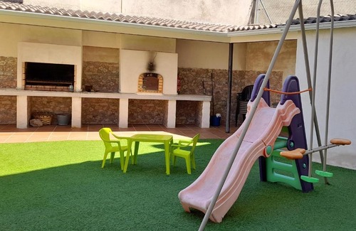 Zarza de Granadilla House | Casa El lince de Granadilla AT-CC-00296, Norte provincia Cáceres, WIFI, Parque infantil, HIDROMASAJE, garaje, LAVAVAJILLAS
