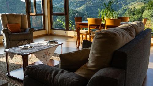 O Savinao House | Casa El Mirador del Miño en la Ribeira Sacra