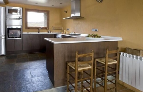Castigaleu Cottage | Casa El Puy for 10 people