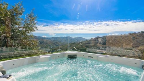 Archez House | Casa El Refugio de Árchez by Ruralidays