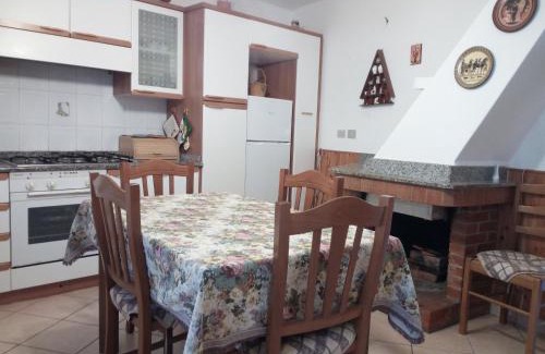 Amaroni House | Casa Elena