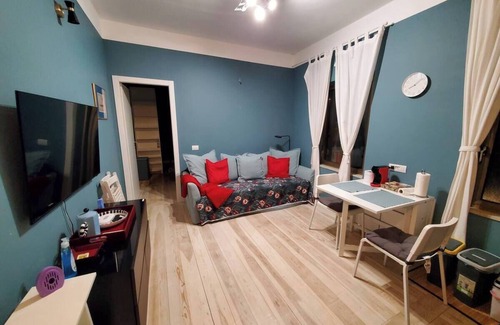 Zona LIII Tomba di Nerone Apartment | Casa Elisa e Carla – Beautiful Blue Apartment not far from the Vatican