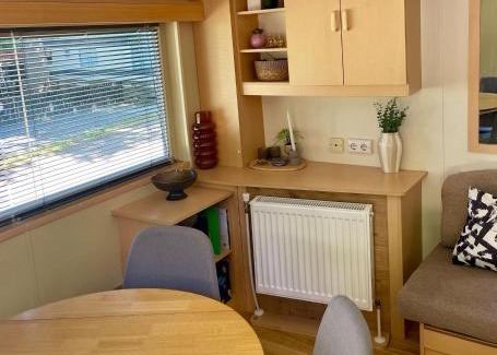 Municipality of Aa en Hunze Other | Casa Elixa prachtige stacaravan met heerlijke overkapping