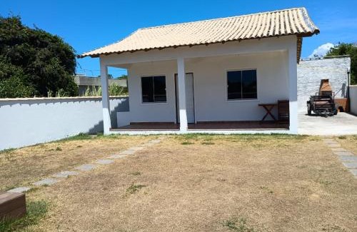 Sao Vicente de Paula House | Casa em Arraial do Cabo com Praia da Laguna dentro do Cond Recanto das Orquideas