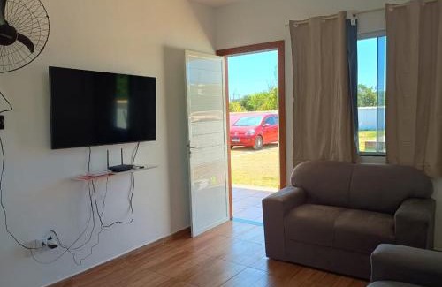 Sao Vicente de Paula House | Casa em Arraial do Cabo com Praia da Laguna dentro do Cond Recanto das Orquideas