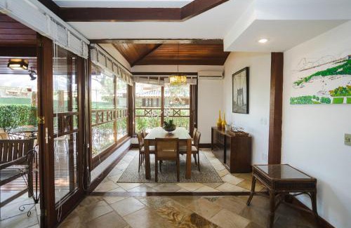 Praia Rasa House | Casa em Búzios com 3 suítes | VF 07