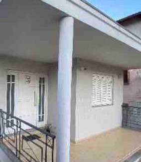 Fenavinho House | Casa em bairro nobre, bem localizada, com suite.