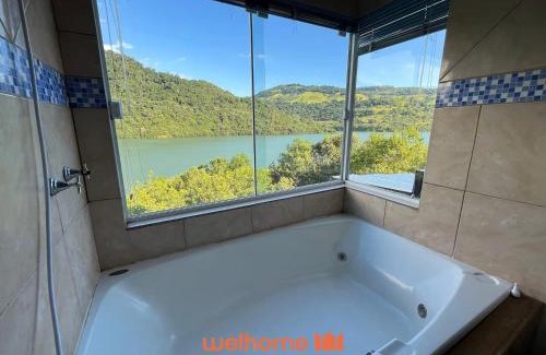 South Region House | Casa em Chapeco com Piscina Privativa e Vista Lago