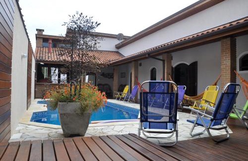 Horto House | Casa em condômino, com piscina, próxima à serra e ao mar