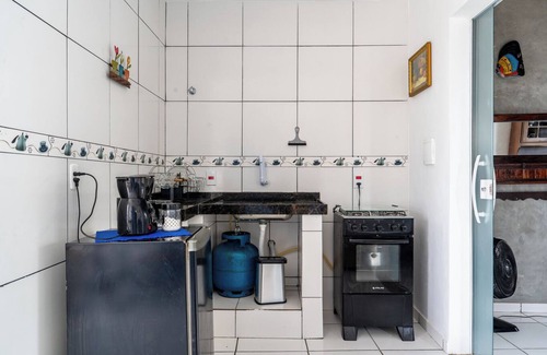 Cabo Frio Ski Chalet | Casa em cond. com lazer completo, Wi-Fi e garagem