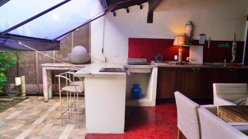 Sao Sebastiao House | Casa em Condomínio Pé na Areia na Praia do Engenho