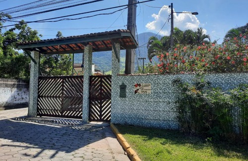 Sao Francisco da Praia House | Casa em condomínio fechado com Ar Condicionado São Sebastião