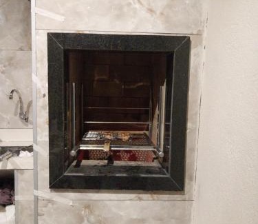 Centro House | Casa em condomínio no Centro de Bertioga com Ar condicionado