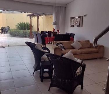 Ribeirao Preto House | Casa em Ribeirão Preto Agrishow e Eventos