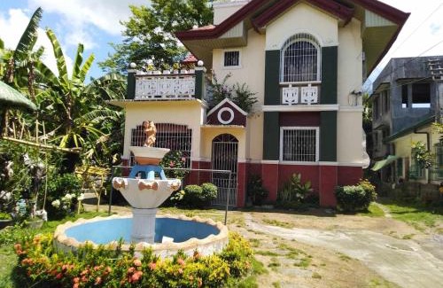 Pinamalayan House | Casa Emilia