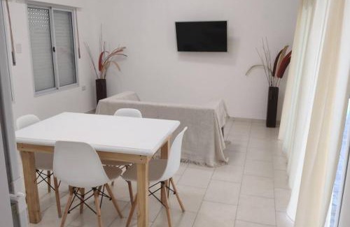 Gualeguaychu House | Casa en Gualeguaychú- con seña anticipada