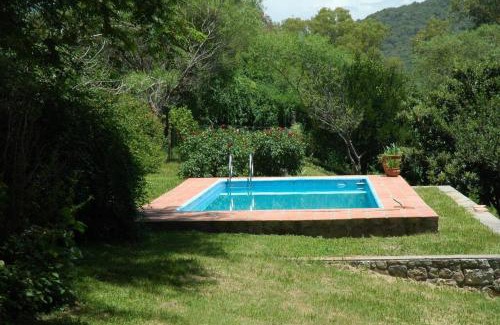 Rio Ceballos Ski Chalet | casa en las sierras piscina y rio cerca